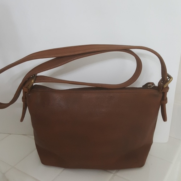 Liz Claiborne Handbags - Vintage Leather CO bag Liz Claiborne Handbags - Vintage Leather CO bag